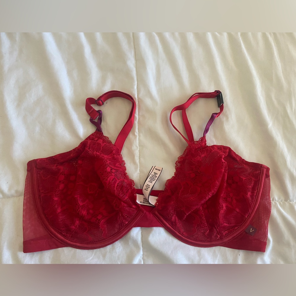 Victoria's Secret Scarlet Lace Bra